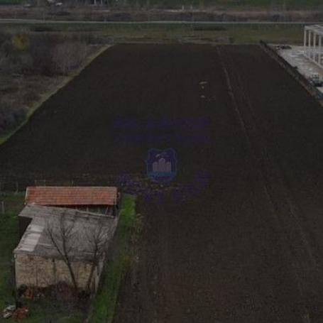 Plac na Klisi 12013m2