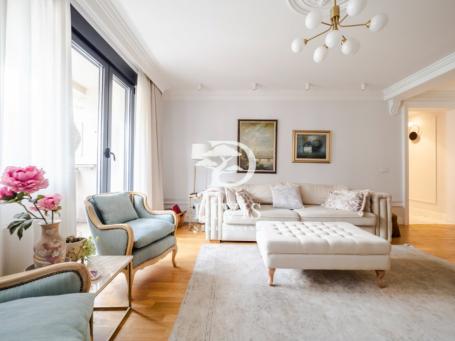 Moderan 4. 0 stan na Lekinom brdu, 2 garažna, 100m2