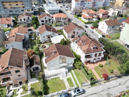 Poslovni objekat, 337m2, Stari aerdorom, Podgorica