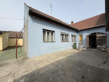VRBAS - VRBAS - 180.00 m2