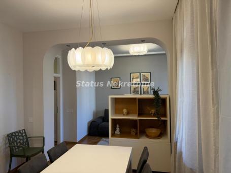 Izdaje se kompletno namešten stan – 64m² – Stari grad – 700€ sa garažom 065 385 88 86