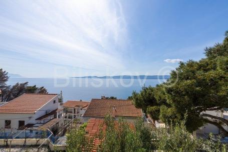 Marušići, prodaja, kuća sa dva apartmana, pogled na more