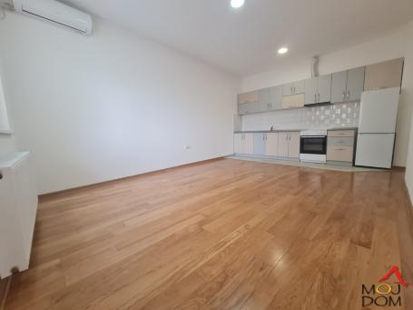 NOVI SAD - SALAJKA - DVOIPOSOBAN STAN - 59 m2 - 158,000€