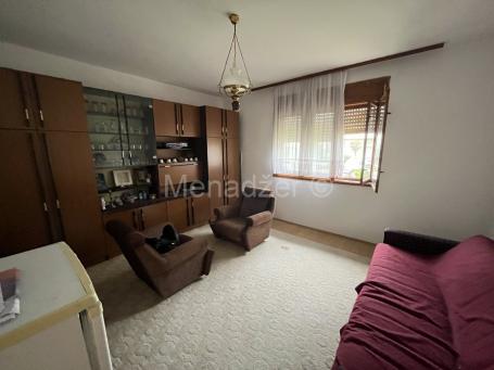 N. Pazova, horizontala kuće 115m2, 4.0, plac 3,35a