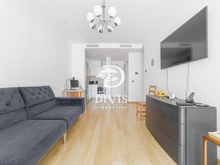 Prodaje se stan u Novom Dorćolu sa velikom terasom, 78m2