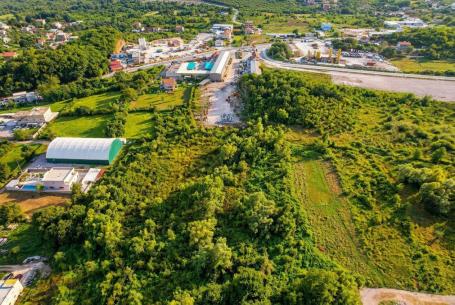 Urbanizovano zemljište 1940m² na odličnoj lokaciji – Lastva Grbaljska, Budva