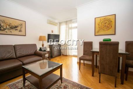 Vračar, Slavija, Svetozara Markovića, 1.5, 32m2, 600EUR