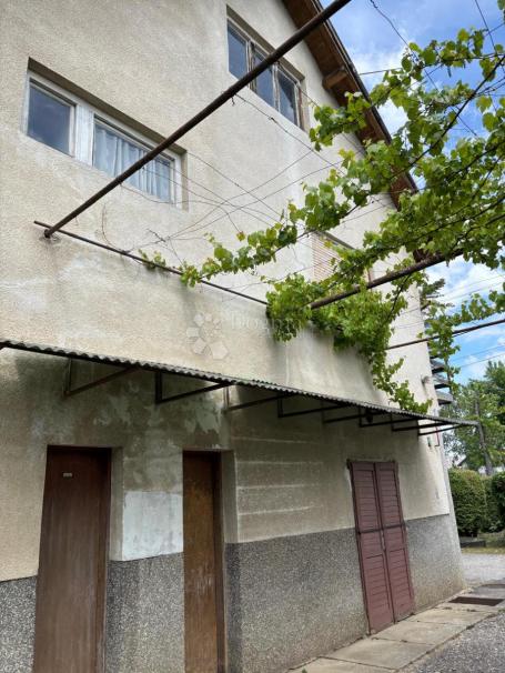 Kuća i zemljište za razvoj u Sračincu