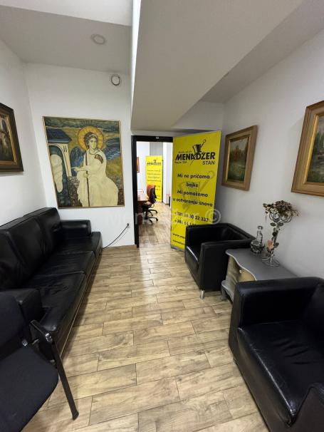Centar, Marsala Birjuzova, 300m2, poslovni prost u pos. zgrad, idealan za col centar