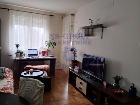 Dvosoban stan u novijoj zgradi na Novom Naselju!