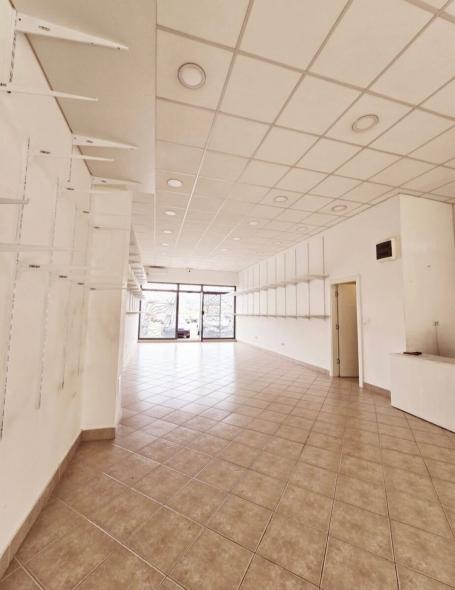 Poslovni prostor 120 m² na Prodaju – Stari Aerodrom, Podgorica