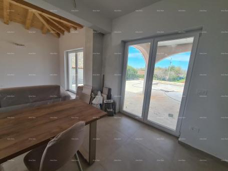 Kuća Elegantna vila u mirnom okruženju nadomak mora s pogledom na vinograde i maslinike
