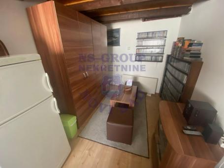 Jednosoban stan na Grbavici 33m2