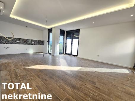 SREMSKA KAMENICA - TATARSKO BRDO - 98.00 m2