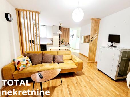 PETROVARADIN - PETROVARADIN - 83.00 m2