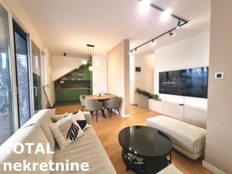 PETROVARADIN - CENTAR - 103.00 m2