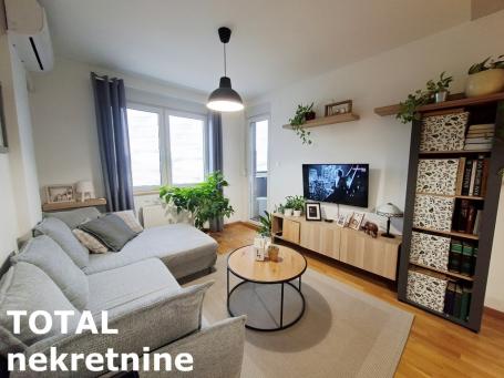 NOVI SAD - AVIJACIJA - 60.00 m2