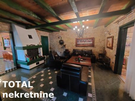 SREMSKA KAMENICA - POPOVICA - 200.00 m2