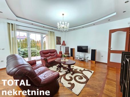 SREMSKA KAMENICA - TATARSKO  BRDO - 338.00 m2