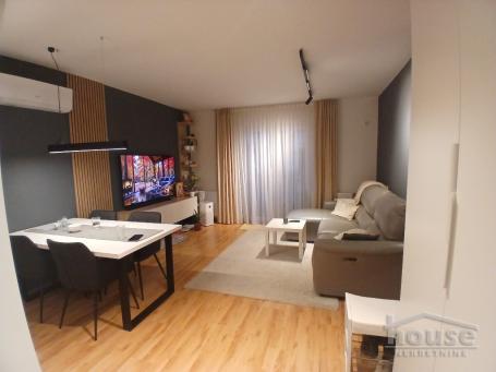 NOVI SAD - BULEVAR PATRIJARHA PAVLA - 59.00 m2