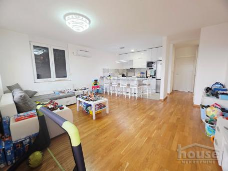 NOVI SAD - BULEVAR PATRIJARHA PAVLA - 82.00 m2