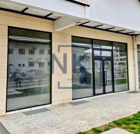 Najam/Izdavanje | Poslovni prostor | 165m² | Podgorica, Central Point