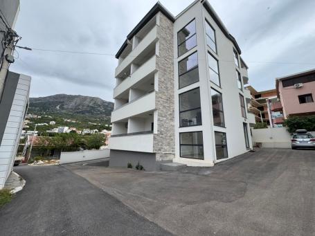 Apartments in a new building in Dobra Voda, below the highway. 