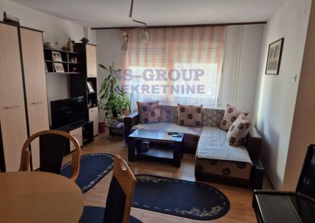 Odličan, trosoban, uknjižen stan na Limanu 4. Hitna prodaja! 0691899433 