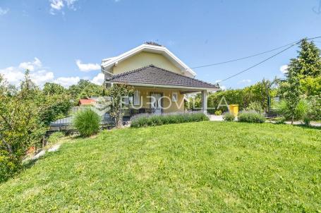 Zagorje, Tuheljske Toplice, kuća s jedinstvenim pogledom