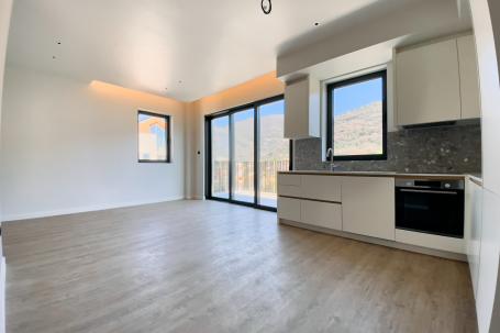 Prodaja, Stan, 102m2 , Porto Montenegro