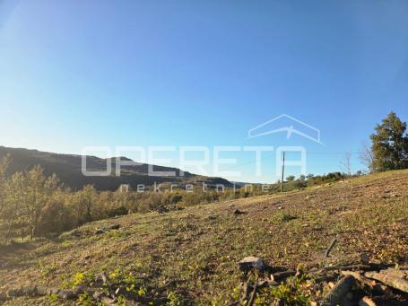 Atraktivno građevinsko zemljište s panoramskim pogledom  – idealno za vilu ili i