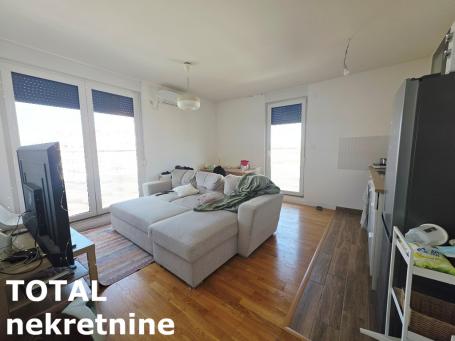 NOVI SAD - BULEVAR PATRIJARHA PAVLA - 65.00 m2