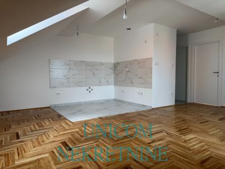 2. 0 58m2(L) Železnik - Bobana Tomovića