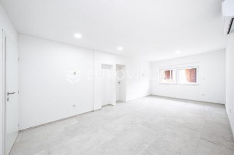 Zagreb, Srednjaci, novoadaptiran trosoban stan, neto površine 69 m²