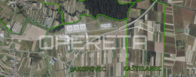 Industrijsko zemljište od 75.000 m2 s prilazom na auto cestu. 