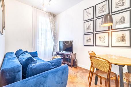 Zagreb, Centar, komforan četverosoban stan, 75 m²