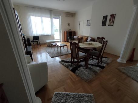 stan 75m2, SAVSKI VENAC, DEDINJE