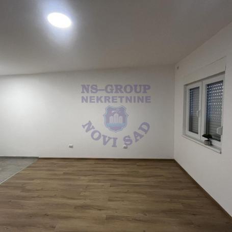 Garsonjera u Veterniku,27m2