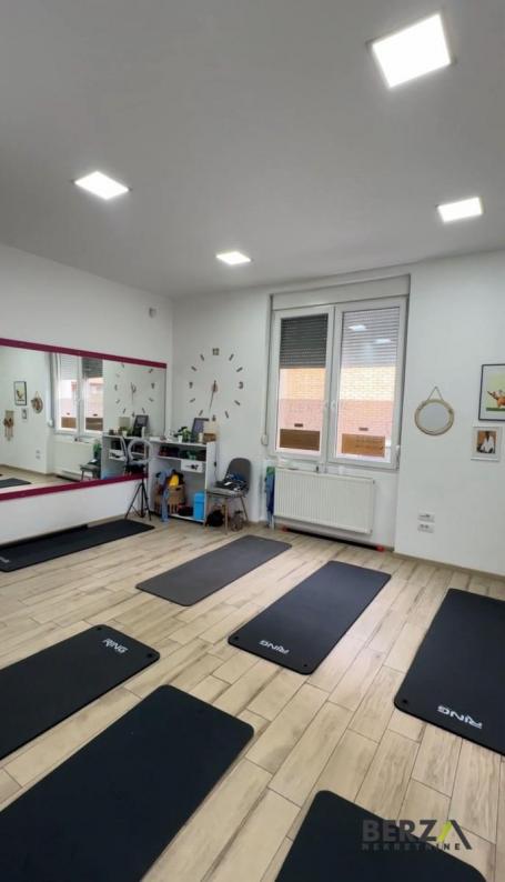  PROSTRAN ULIČNI LOKAL - DETELINARA