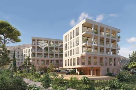 Trogir, Seget Donji, dvosoban stan u prizemlju neto korisne površine 90 m², S1, B