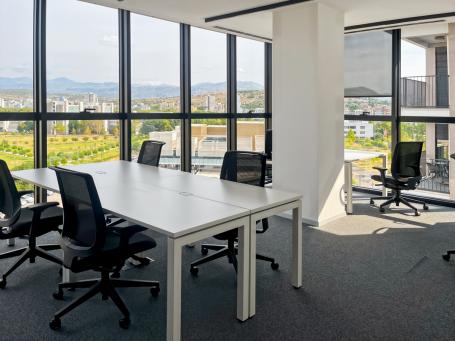 Kancelarijski prostor za 15 zaposlenih u Regus Business Tower Montenegro