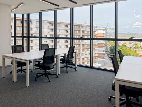 Privatne kancelarije za 5 zaposlenih na lokaciji Regus Business Tower Montenegro