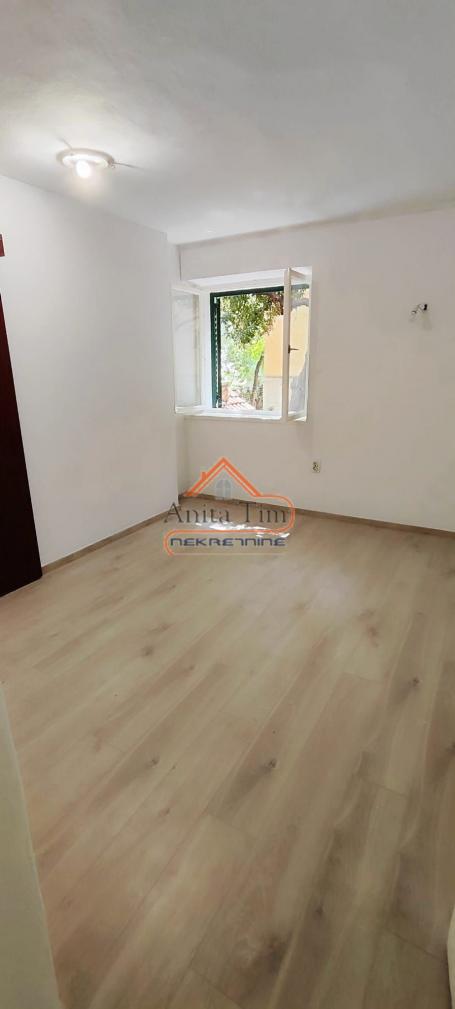 Bačvice - VISOKO PRIZEMLJE 66,38m2
