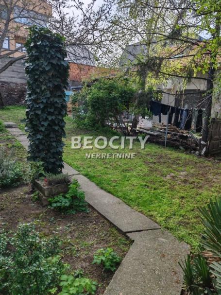 Voždovac, Dušanovac, Vojvode Skopljanca , 3.0, 82m2, 295000EUR