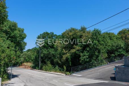 Kostrena, Dujmići, zemljište površine 2284 m² s pogledom na more