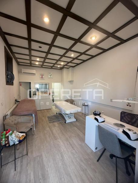 Prodaja, Ulični lokal, Prečko, Slavka Batušića, 28m2