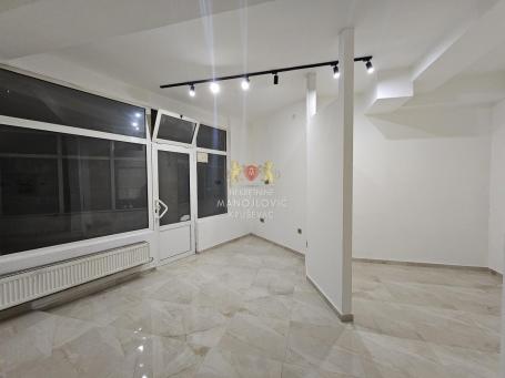 Poslovni prostor 20 m², Centar, Kruševac