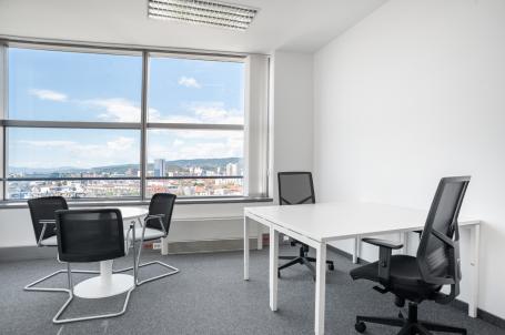 Privatni uredski prostor za 1 osobu na lokaciji Regus Savska