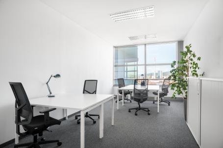 Privatni uredski prostor za 3 osobe na lokaciji Regus Savska