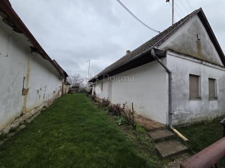 Kuća 90 m² Branjin Vrh – mir i veliko dvorište
